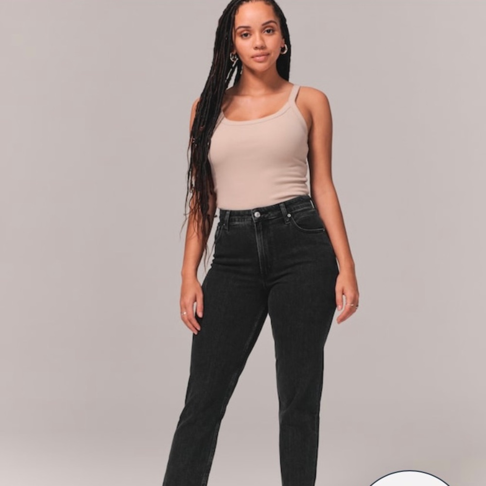 Abercrombie & Fitch Mom Jeans